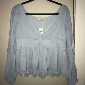 American Eagle top